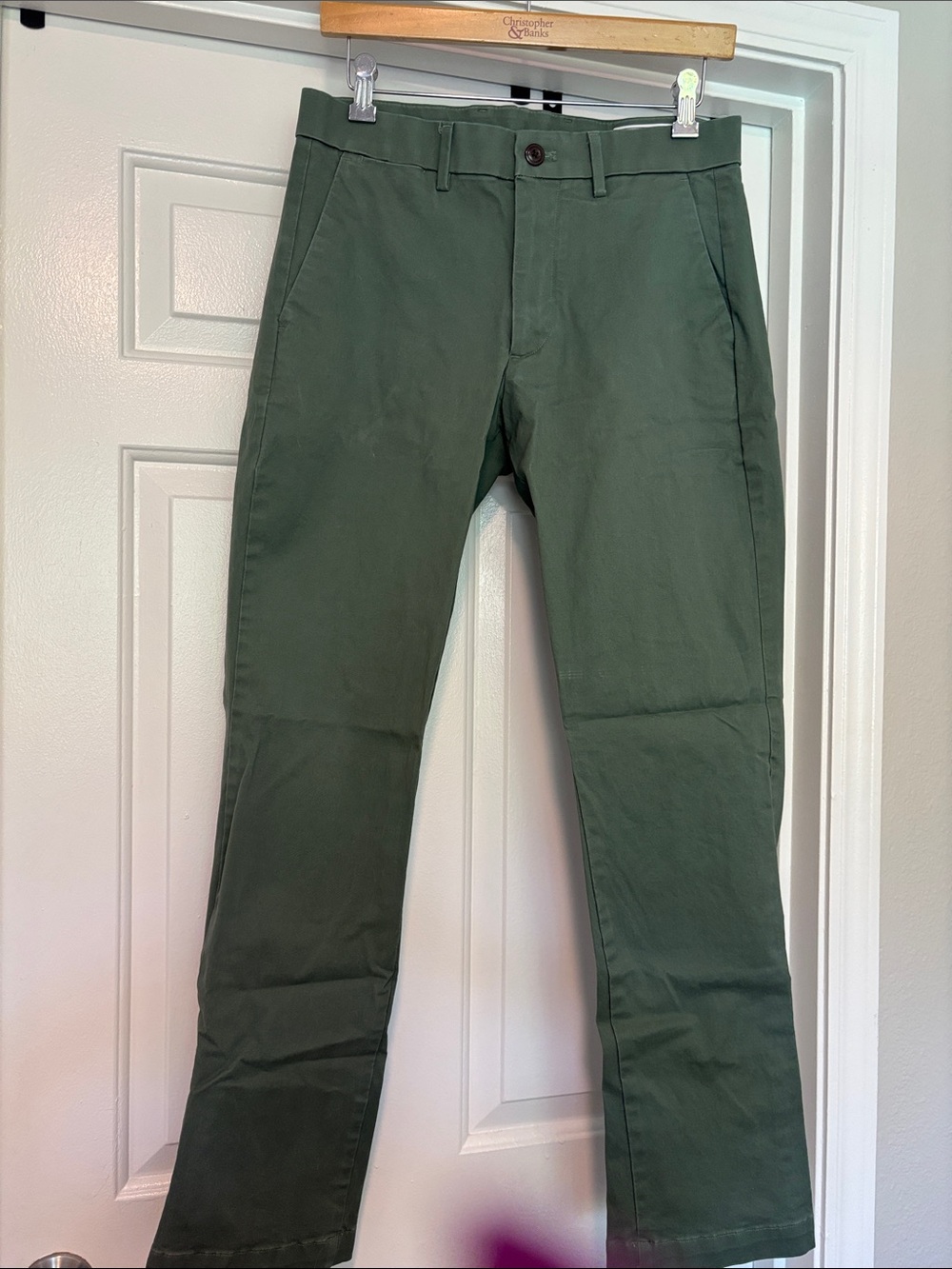 GAP Men's Dark Olive Straight Chino Pants